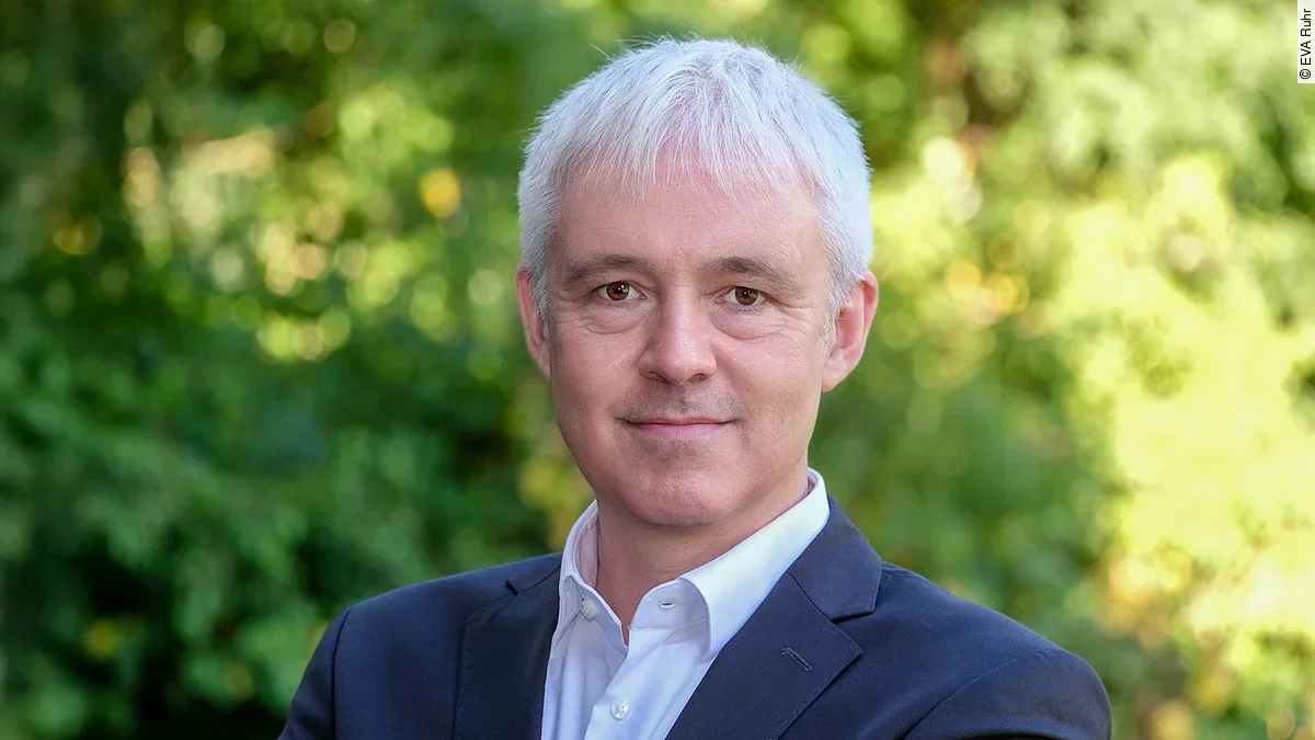 Dr. Peter Lütkes Dr. Peter Lütkes