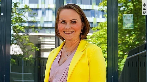 Dr. Georgia Borttscheller Dr. Georgia Borttscheller