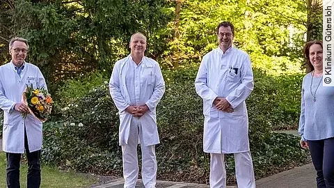 v.l. Prof. Dr. Gero Massenkeil, PD Dr. Matthias Kapischke, Prof. Dr. Axel von Bierbrauer und Maud Beste