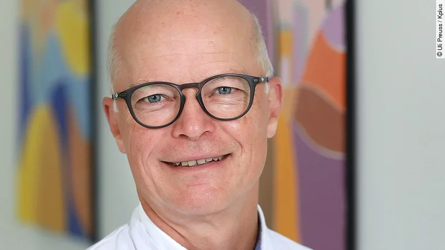 Dr. Markus Meibert Dr. Markus Meibert