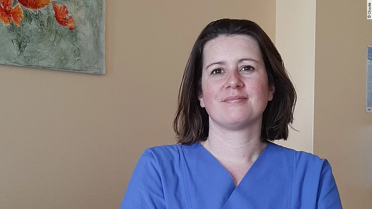 Dr. Laurence Erdur Dr. Laurence Erdur