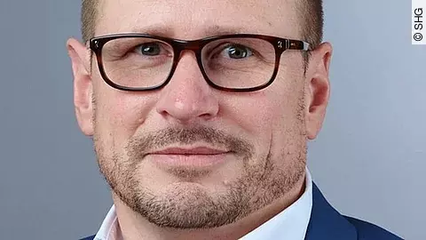 Oliver Adolph, Lukas Bur