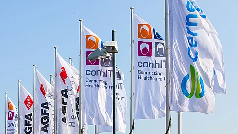 conhIT 2018 - Eingang Süd 