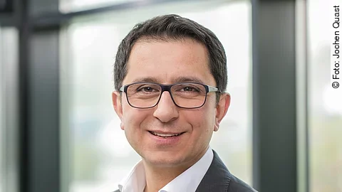 Osman Mersinli Osman Mersinli