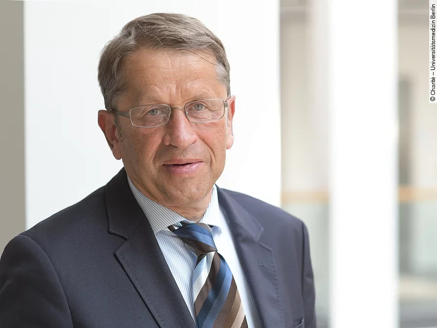 Prof. Dr. Heyo K. Kroemer Prof. Dr. Heyo K. Kroemer