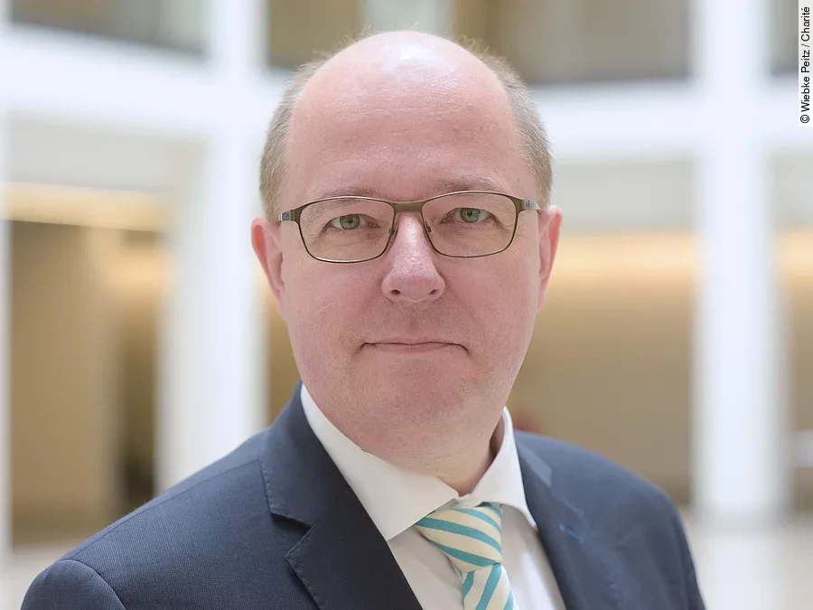 Dr. Peter Gocke Dr. Peter Gocke